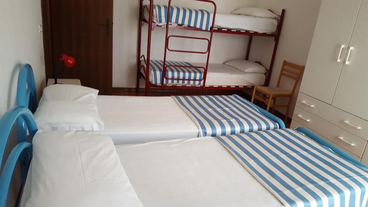 Residence Gallo - Walterigato Apartments Per Solo Famiglie Лидо-ди-Езоло Экстерьер фото