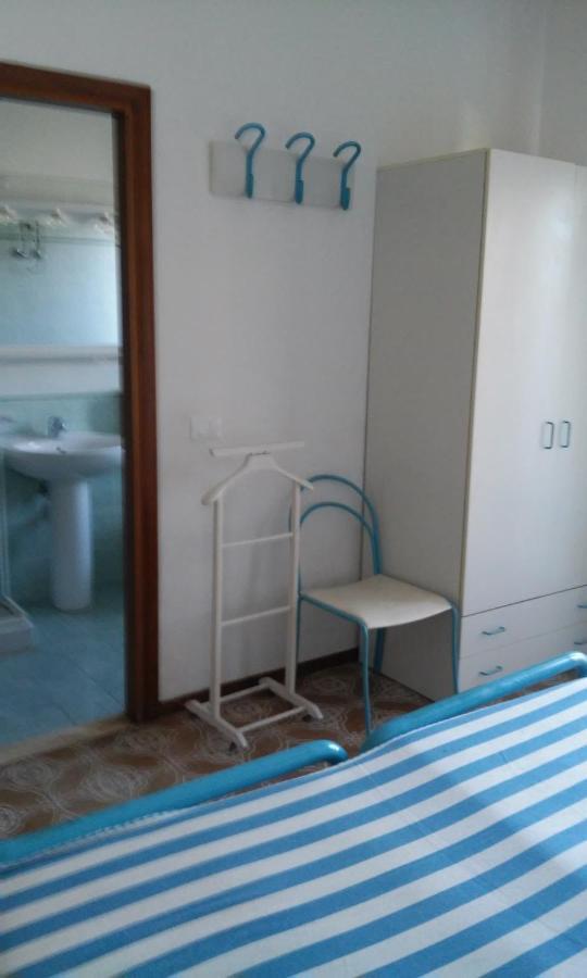 Residence Gallo - Walterigato Apartments Per Solo Famiglie Лидо-ди-Езоло Экстерьер фото